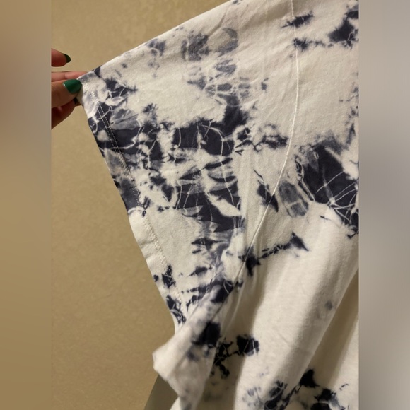 Torrid Choker Tee - Run DMC White Wash - Picture 10 of 10